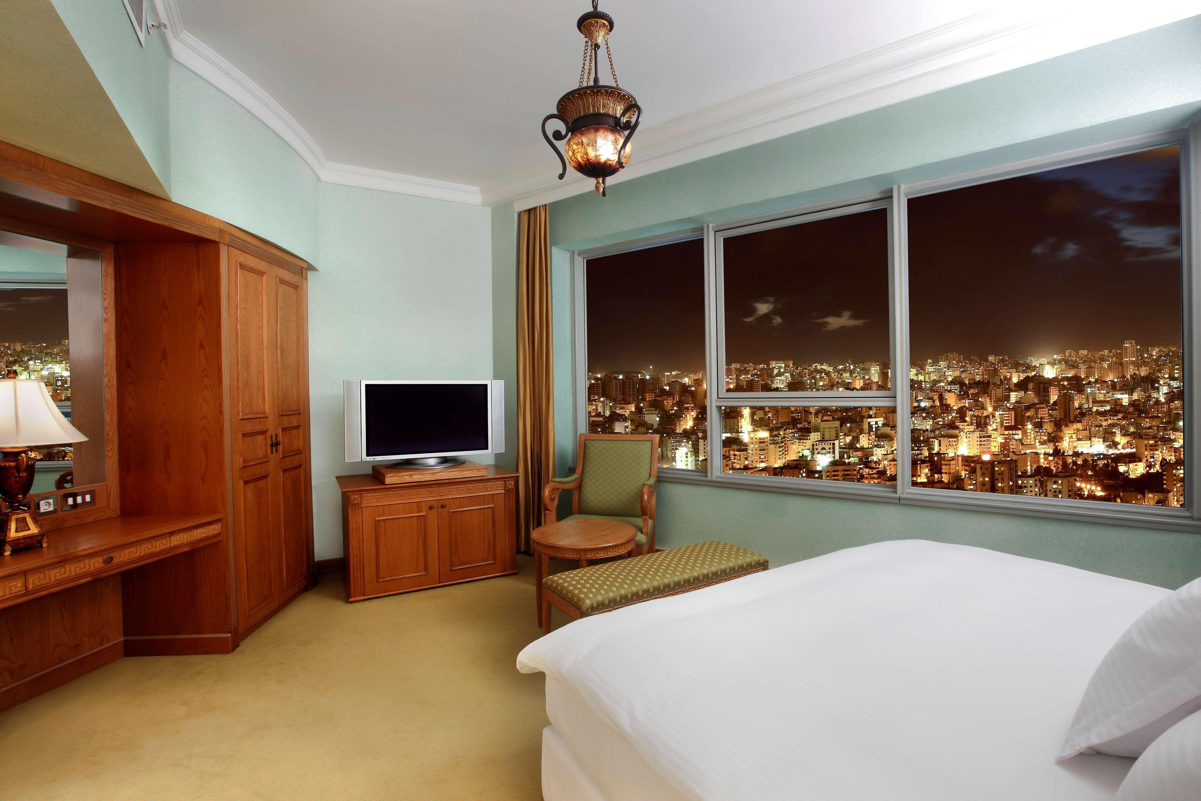 Al Habtoor Grand Beirut Hotel Ngoại thất bức ảnh