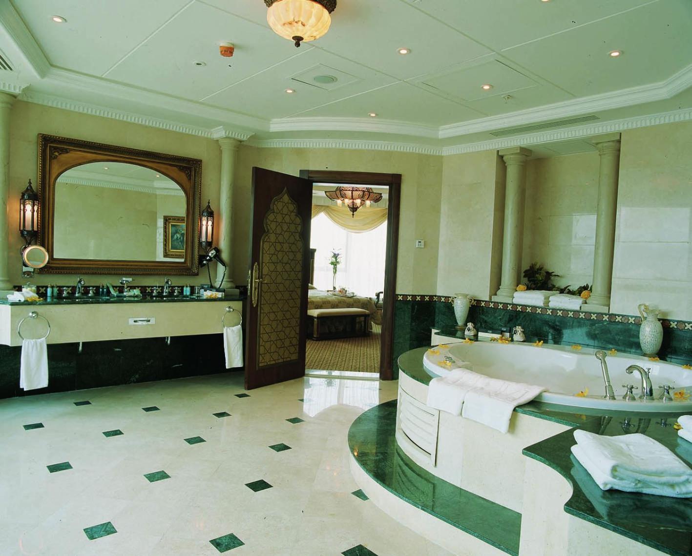 Al Habtoor Grand Beirut Hotel Ngoại thất bức ảnh