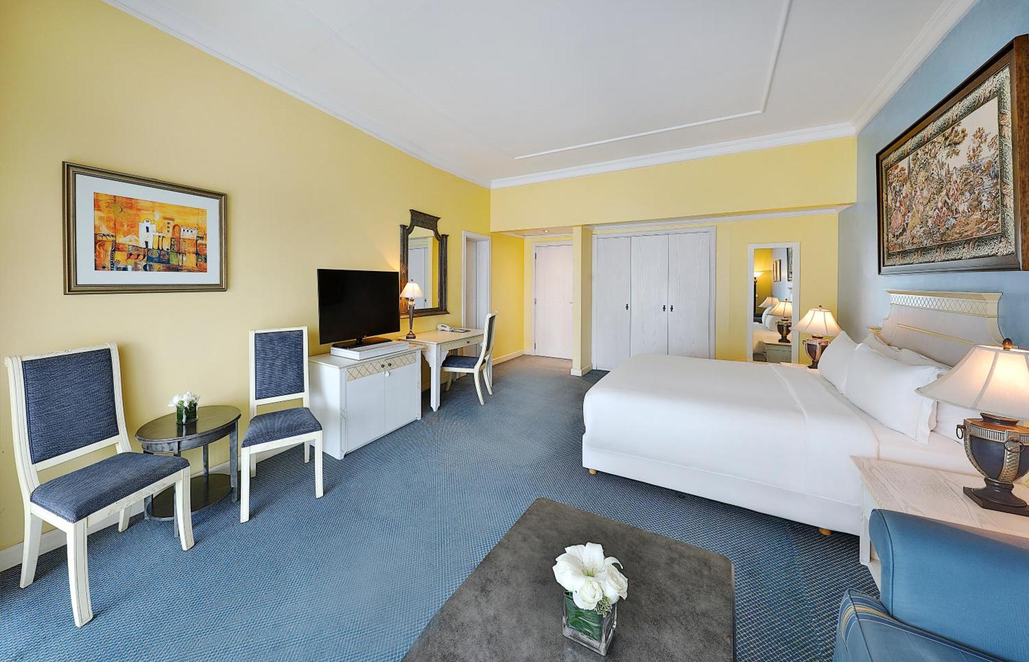 Al Habtoor Grand Beirut Hotel Ngoại thất bức ảnh